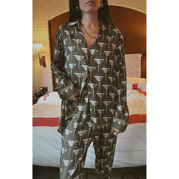 Show Me Your MuMu Other - Show Me Your Mumu Martini Pajama Set Olive Green Long Sleeve Button Down XL